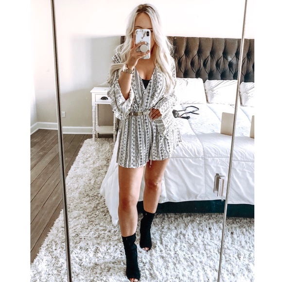 β¨πMEET YOUR SELLERπβ¨ - Picture 1 of 3